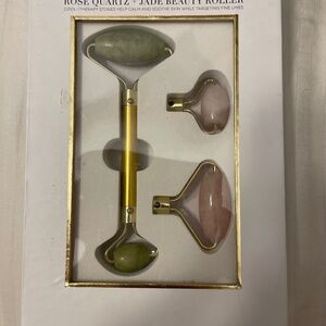 Trubeauty Interchangeable Rose Quartz + Jade Beauty Roller